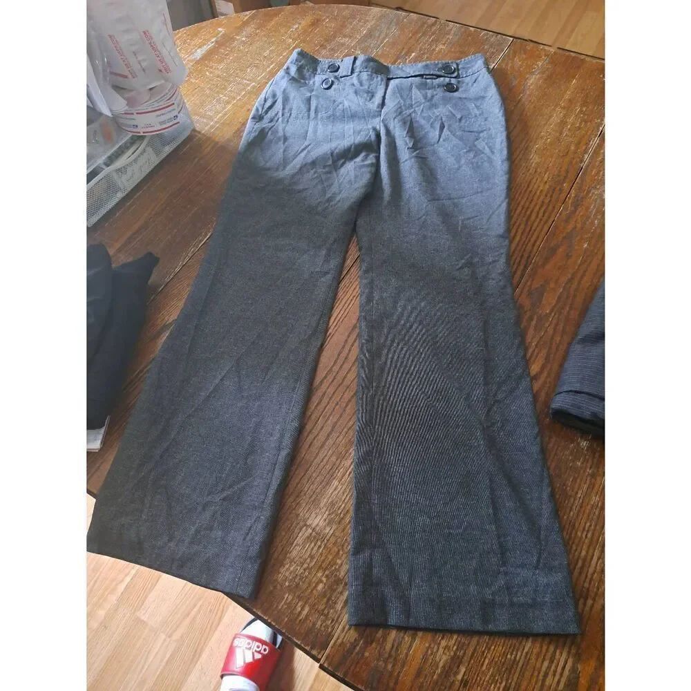 Size 10 Ann Taylor Grey Signature Fit Lined Pants Trousers Button Detail Pockets